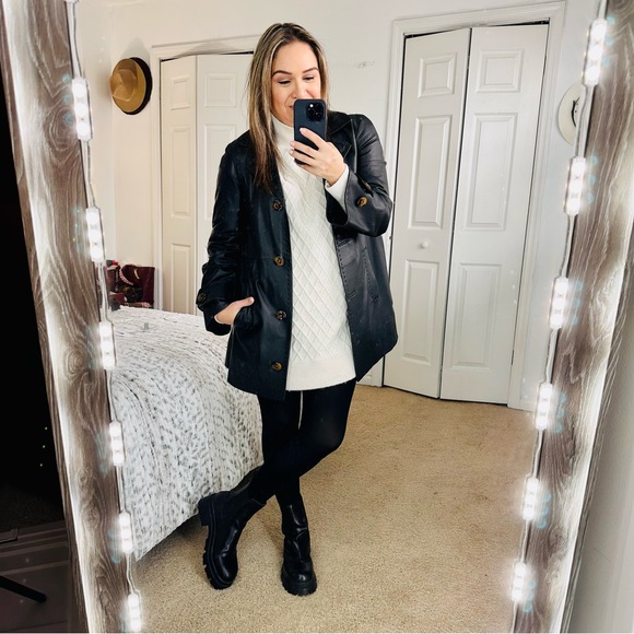 WORTH BLACK LEATHER COAT SZ XS - Picture 16 of 17